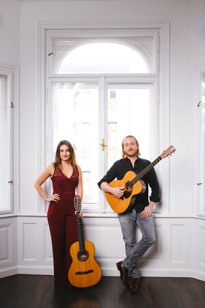 Crossing Strings LIVE @ Kultur HOF