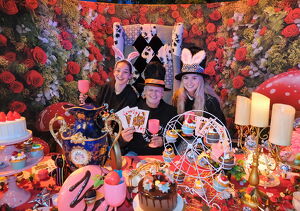 Saisonverl&auml;ngerung: Alice im Dumbapark � Der m&auml;rchenhafte Lichterwald