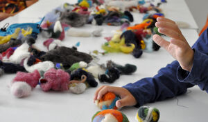 Kinder Kreativ Kurs �Mutkugel und Rasselball�