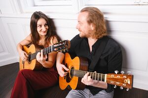 Fingerstyle & Classical Guitar Workshop mit Crossing Strings