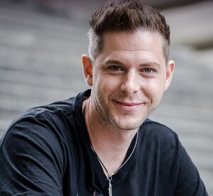 �Spirituell. Echt. Humorvoll� � Ein Abend mit Pascal Voggenhuber